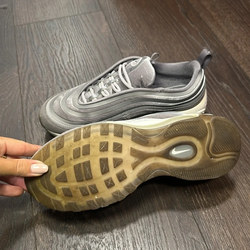 NIKE Women’s Air Max 97 Ultra 17 LX 'Gunsmoke' - Grey - Size 7.5 - Picture 8 of 8